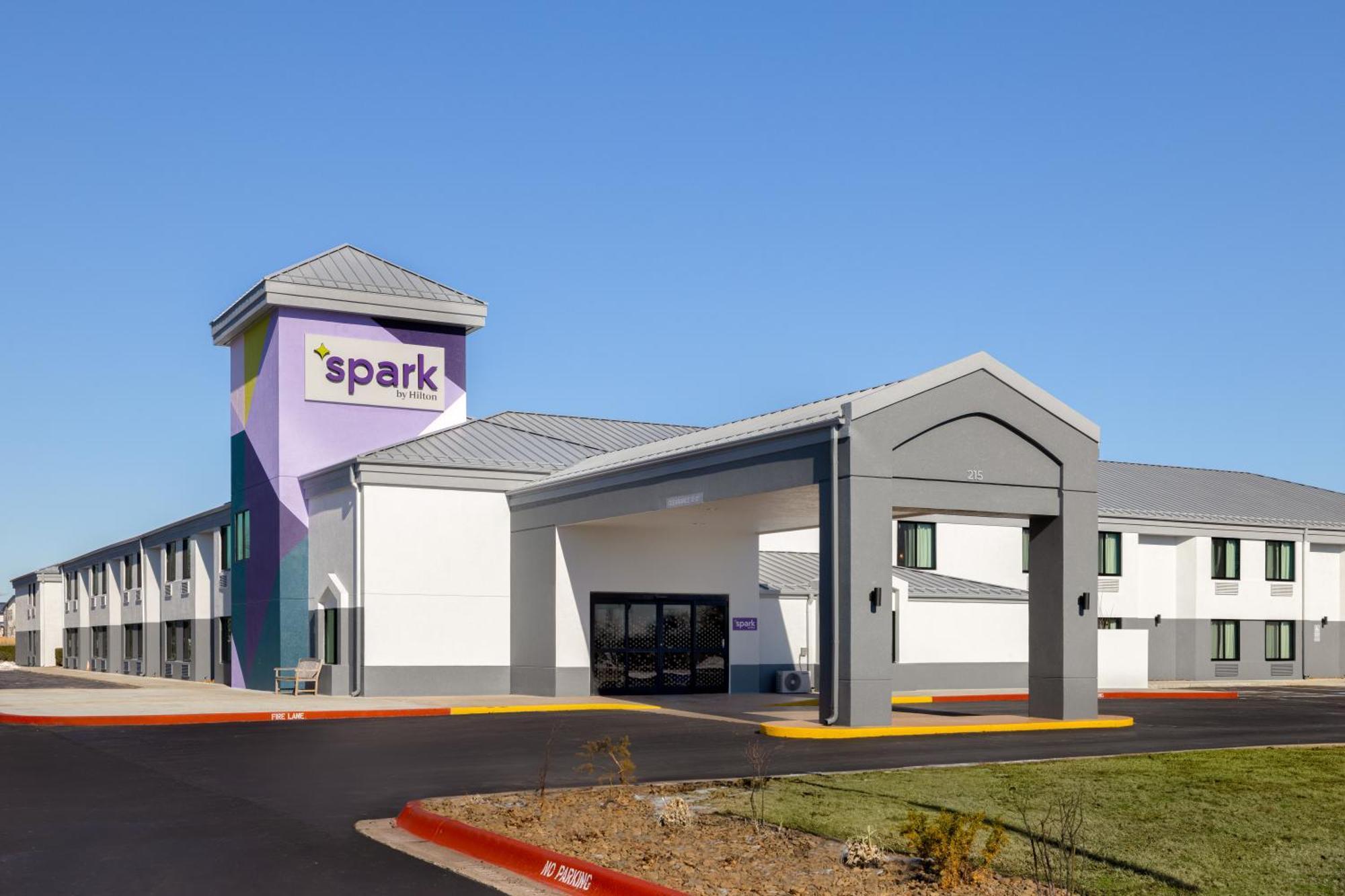Spark By Hilton Bentonville Exterior photo